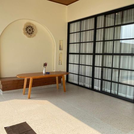 Azalea Room By The Anp Villas Cikundul Экстерьер фото