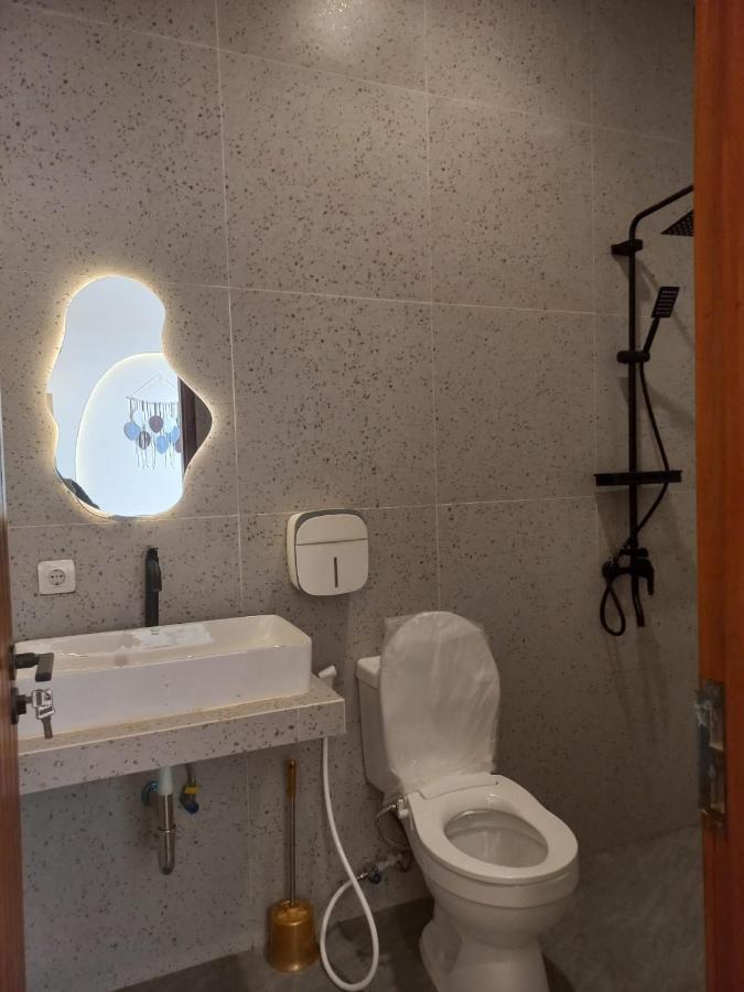 Azalea Room By The Anp Villas Cikundul Экстерьер фото